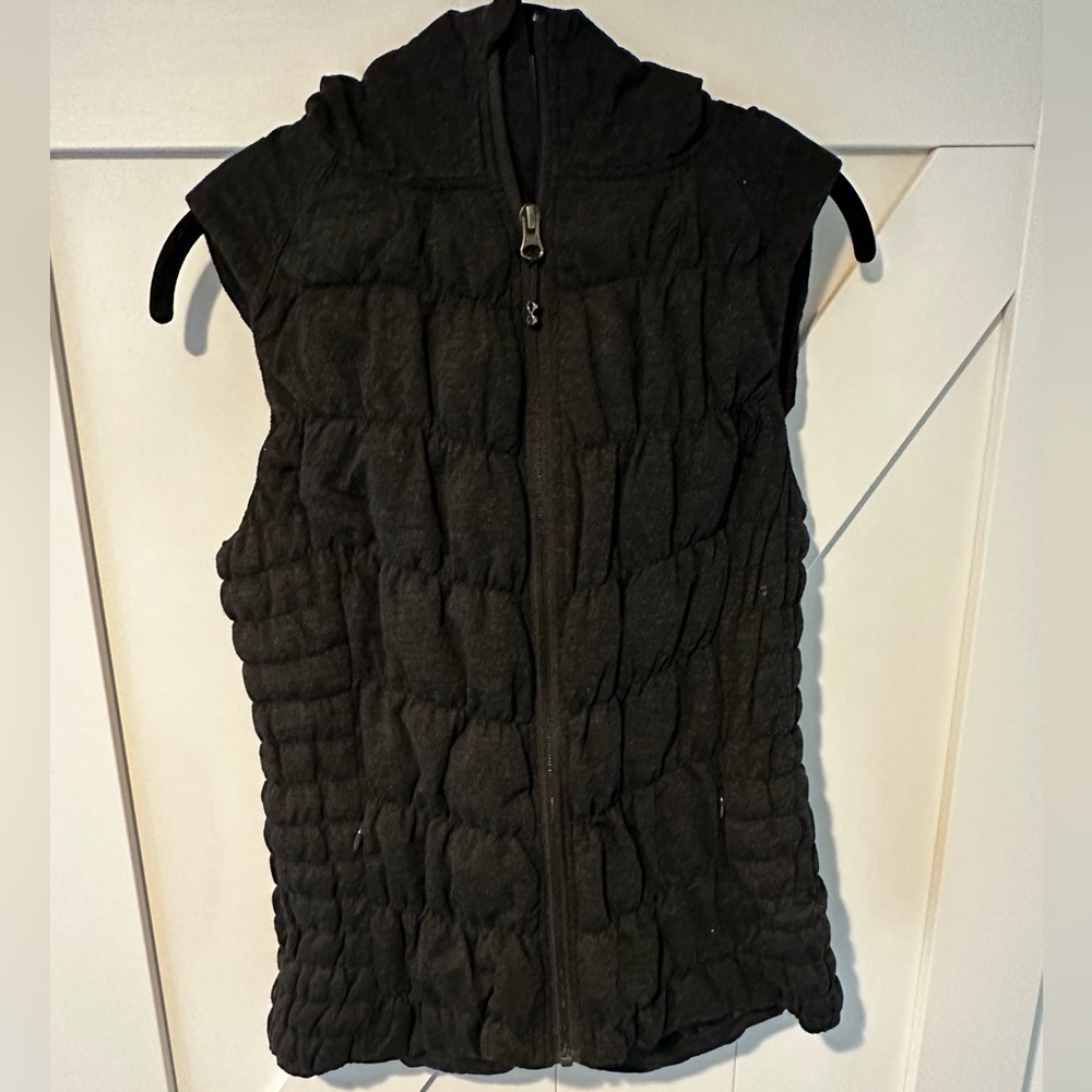 Blanc Noir Black Puffer Vest